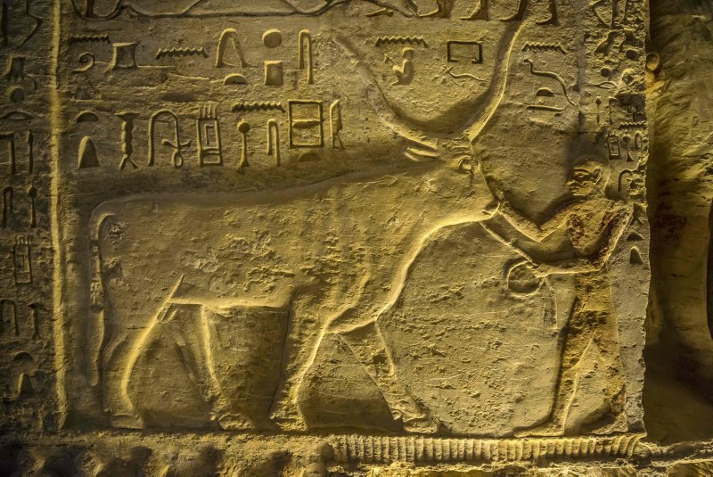 DailySabah's tweet image. Egypt discovers "well-preserved" 4,400-year-old tomb of 'Wahtye', which dates from the rule of King Neferirkare Kakai, near south of Cairo sabahdai.ly/o0M1pM