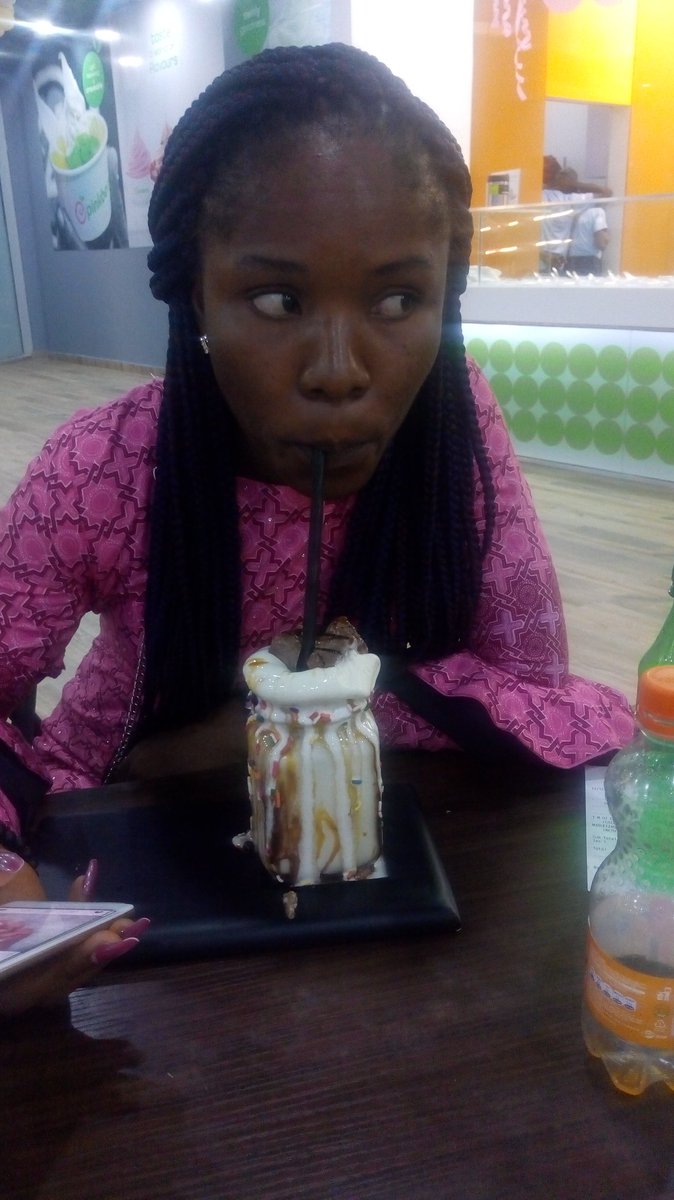 potam1304's tweet photo. At the new outlets of #DominosNG, #ColdStoneNG &amp; #PinkberryNG @ Jabi Lake Mall in Abuja. https://t.co/jW320u0Ipu