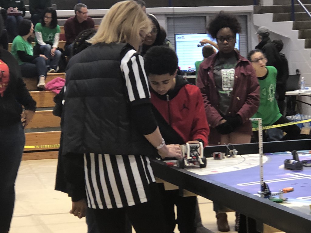 copperhairqueen's tweet photo. Our friendly rivals across the river Garyville-Mt. Airy Team Terminators on the table! #weareStJohnProud! #TeamTSM #flllouisiana #teamTerminators @ladylanguage411 https://t.co/e2614EjpZV