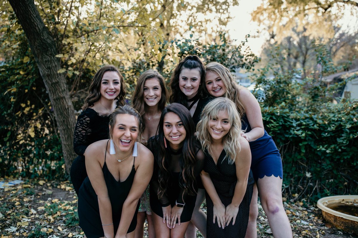 ZTA_bu's tweet photo. This Fall semester brought together the sweetest PC’18!
Share your love with the new girls who call Zeta home 💜 https://t.co/QbSF8wXphw