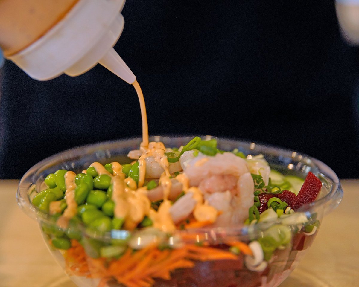 EatFreshCatch's tweet photo. Mayo holidays be merry and bright 🌲 ⛄#eatfreshcatch

#fresh #fish #sushi #poke #pokebowl #spicymayo #christmas #winter #holidays #buffalony #buffaloeats #buffalove https://t.co/yANOSbJt2O