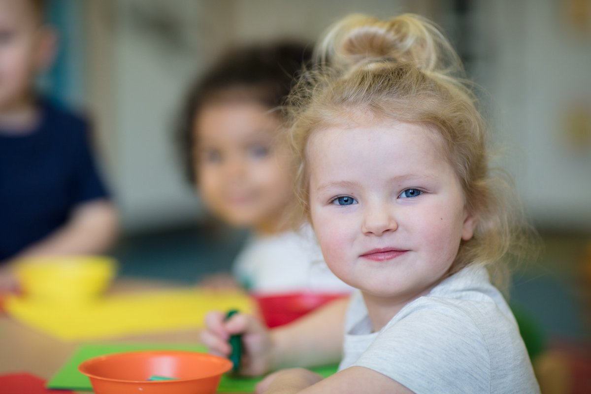 . <a href="/Barnardos_IRL/">Barnardos Ireland</a>  works with more than 15,000 #children and #families each year. Please support them by donating what you can: bit.ly/2SJ58Zf