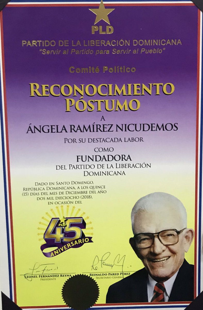 ferreras_carlos's tweet photo. Gracias por este reconocimiento póstumo a mi #AbuelitaQuerida q hizo del #PLD una religión, nos inició y formó d la mano de #DonMiguelSoto en nuestro #PLD En nombre d las familias #CastroRamirez #SotoCastro #FerrerasCastro #FerrerasOrtiz Gracias.#CarlosFerreras #45aniversarioPLD https://t.co/uO29QVctF0