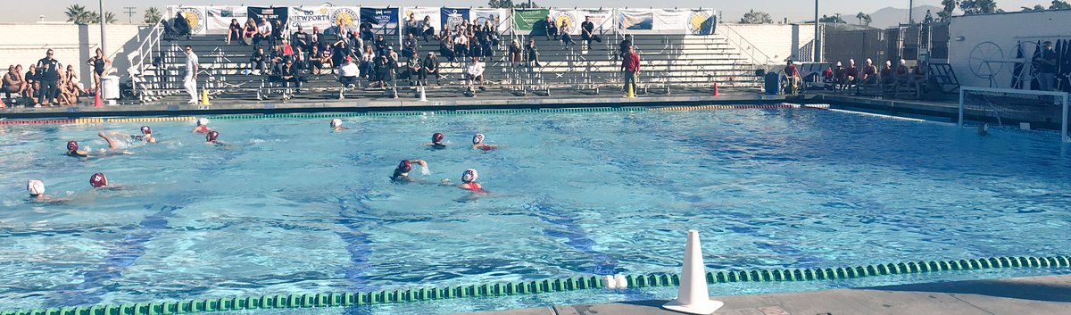 Joe__Morales's tweet photo. Girls @OLuWaterPolo is in a physical match with @lagunagirlspolo. #GirlsOfWinter🤽🏼‍♀️ https://t.co/IxHoIurkz9