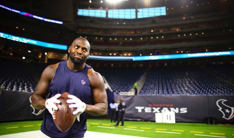 Texans_Impact's tweet photo. This Saturday game got us like....
.
#disoriented #WeareTexans #Gameday #HOUvsNYJ #wpmoychallenge https://t.co/FVnhh81ANo