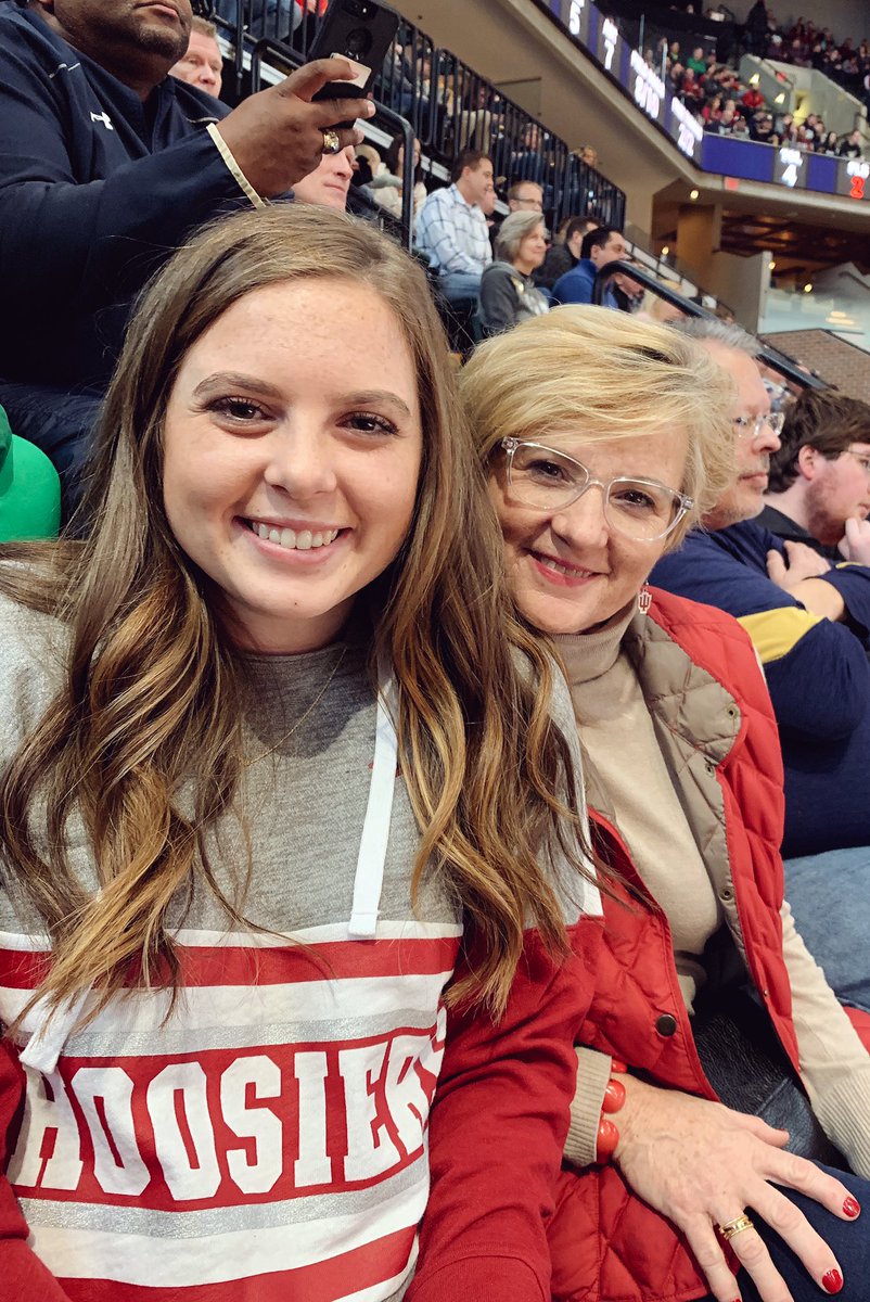 maryfitz22's tweet photo. Go Hoosiers! #CrossroadsClassic https://t.co/gTGmkFbsEu