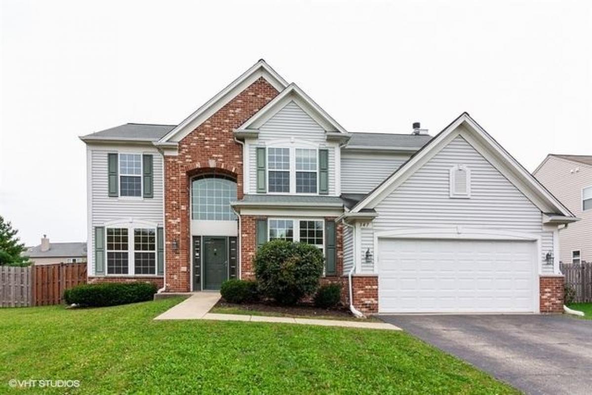 ReMaxBurrRidge's tweet photo. If you know anyone looking for a #property in #Bolingbrook #IL let us know!  https://t.co/etXJijS2BY https://t.co/KA0pqHpkyK
