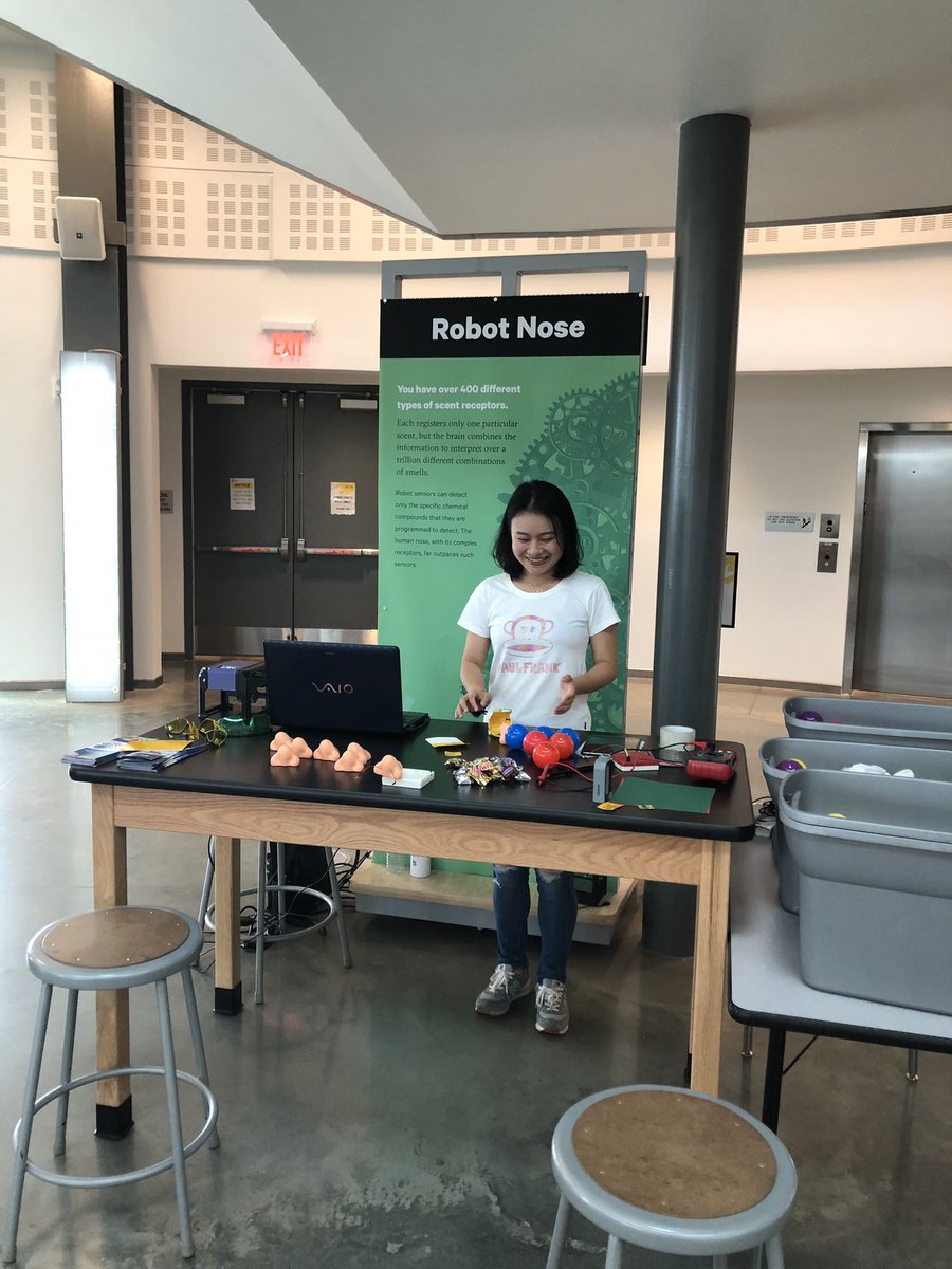 ABE and FSHN talking science at the Cafe museum together with the UF Center for Smell &amp; Taste. Yifang Tang is doing a great job talking honey chemistry and our electronic nose. The kids love the magnetic ball game! @hydroKati <a href="/Sci4BetterWorld/">Victoria (Tori) Morgan</a> <a href="/UF_ABE/">UF/IFAS Agricultural and Biological Engineering</a> @UFCST