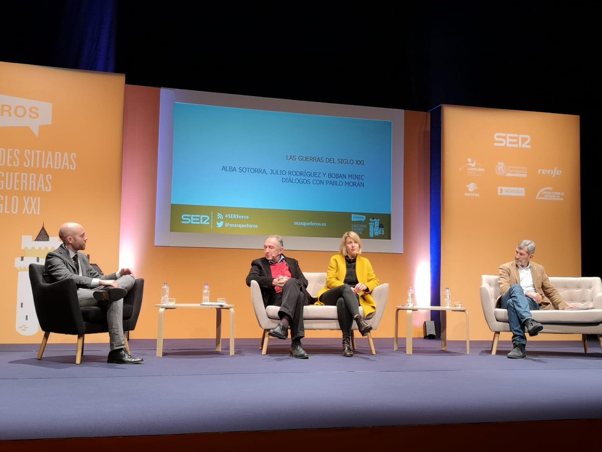 MasqueForos's tweet photo. Ponemos fin a la segunda jornada del Foro con la ponencia de @AlbaSotorra @Julio_Rodr_ Boban Minic y Pablo Morán sobre las guerras del siglo XXI
#SERForos https://t.co/BH34e89BZg