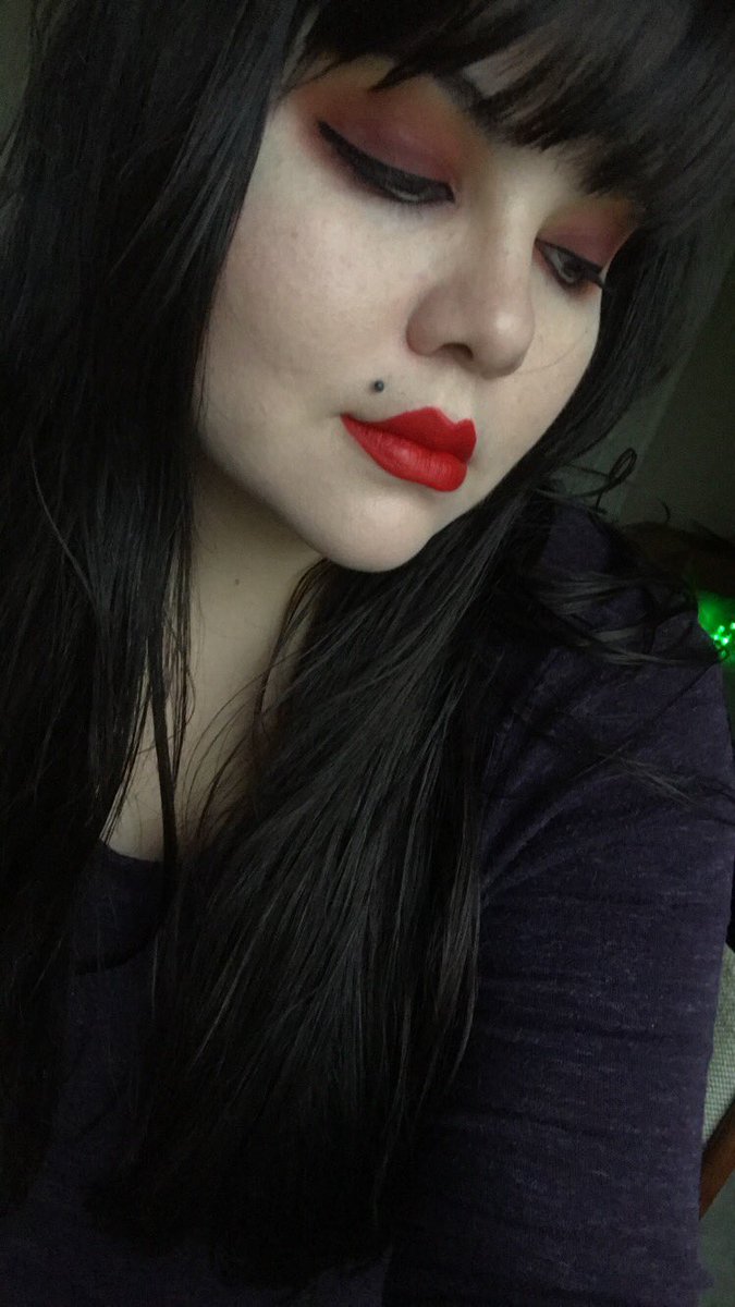 #GreekGoddessCollection #LunarBeauty Aphrodite liquid lipstick ❤️ @MannyMua733