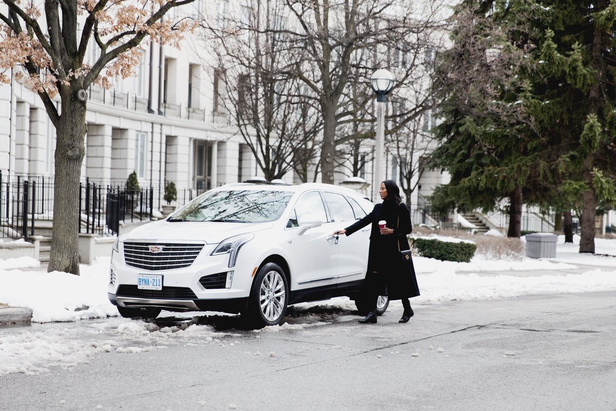 DougsCadillac's tweet photo. The perfect winter accessory. #Cadillac https://t.co/ivfswO8FZx