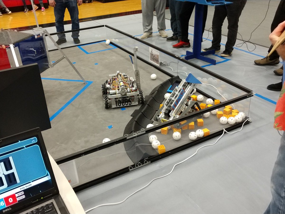 Match 25 is under way! #indysouthftcqt #roverruckus #omgrobots @FTC_Indiana <a href="/FTCTeams/">FIRST Tech Challenge</a>