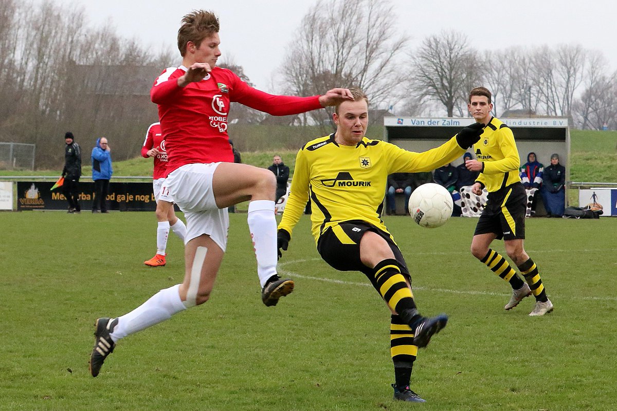 Koploper Brakel loopt uit na spektakelstuk tegen achtervolger Groot-Ammers: tinyurl.com/yb2ul2fg