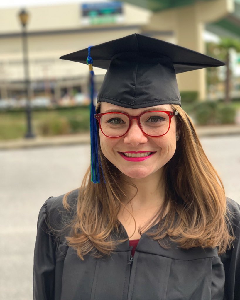 emrosewanders's tweet photo. Iโm officially a college graduate! Graduated Summa Cum Laude #bachelors #uwf #honors #englishgrad https://t.co/eRHR2lDsbM