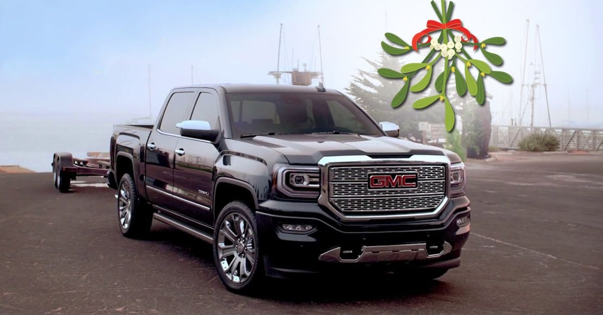 MistleTOW > mistletoe.

#GMC #trucks #Christmas #happyholidays #mistletoe #towing