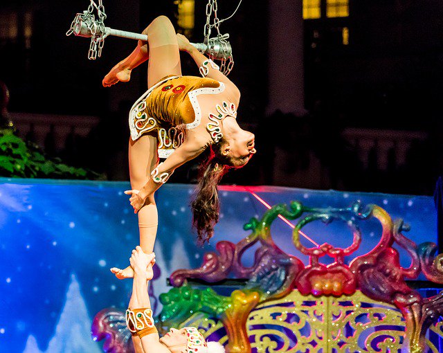 HarborCourtSF's tweet photo. Cirque du Soleil is in town! Don't miss the incredible performance of their big show, "Volta", with showings through January 6th at AT&amp;T Park. https://t.co/K8Cpe8b11N