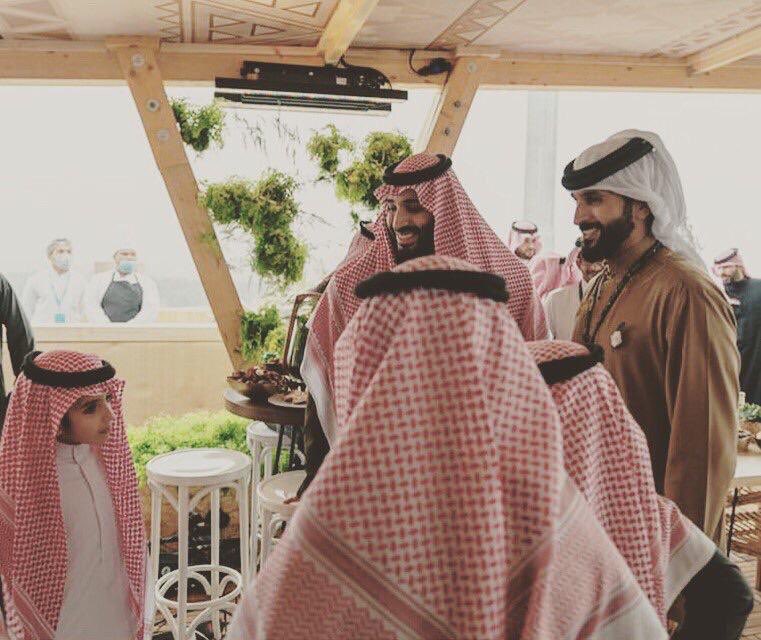 #محمد_بن_سلمان_في_الفورميلا

الله يدوم السعادة 🇸🇦💚