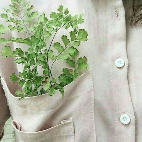 animatcd's tweet image. ❛ —— 𝘛𝘩𝘢𝘵’𝘴 𝘢𝘭𝘳𝘪𝘨𝘩𝘵, 

                    𝘓𝘦𝘵 𝘪𝘵 𝘰𝘶𝘵, 

     𝘛𝘢𝘭𝘬 𝘵𝘰 𝘮 𝘦 . ❜

        ⟨ ☆ ⟩

→ Open verse OC

 → Complete Theater nerd 

→ Amateur animator 

  → Just a big dork   

  → Gay 

→ Literate 

→ Mirrored replies 

⇣ ⇣ ⇣

Rt?