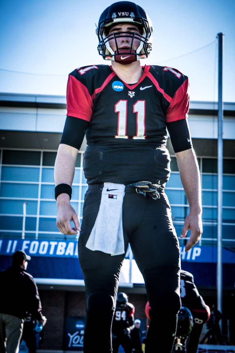 VState_Blazers's tweet photo. Believe The Hype. #BlazerNation #BlazersTakeTexas https://t.co/VcejDIKeJE