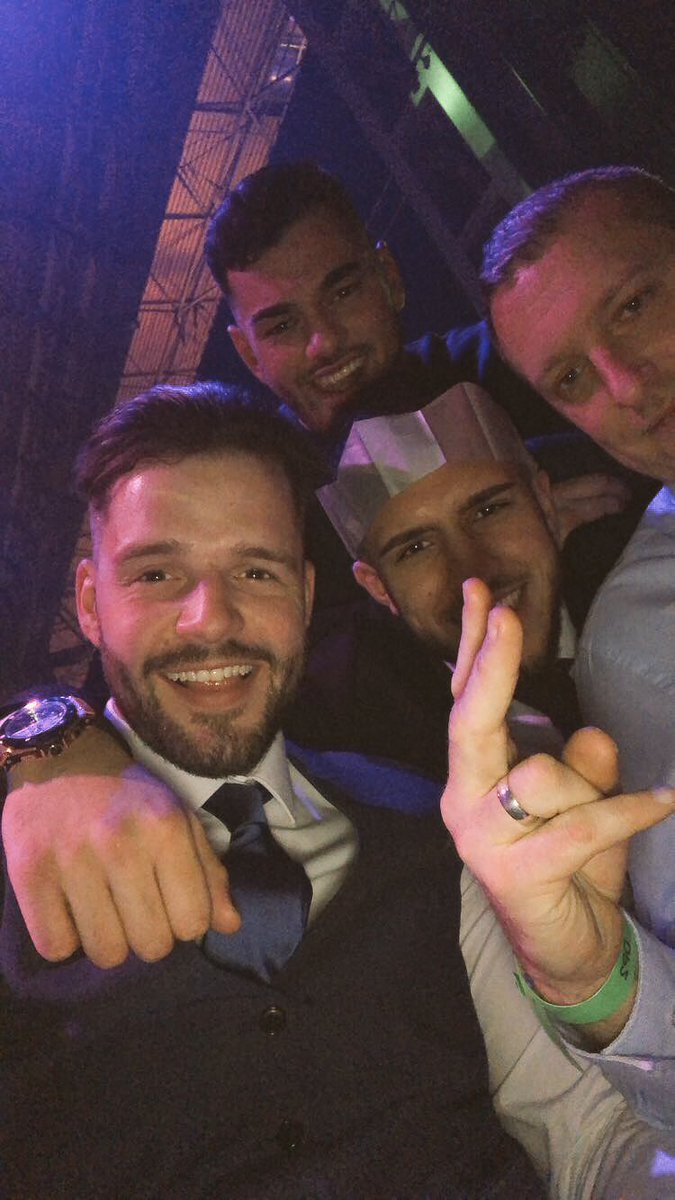 sammitchell91's tweet photo. #necxmas18 https://t.co/Xx9mbzzj4M