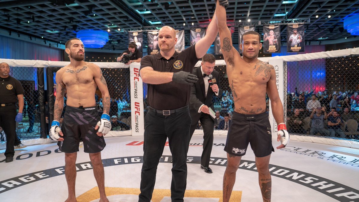LBMSwrestling's tweet photo. LB Alum & Wave Wrestler, Justin Clarke, earns a KO victory in his professional MMA debut! #wavewrestling #cffc71 @WAVEPRIDE https://t.co/MzVAHcoywt