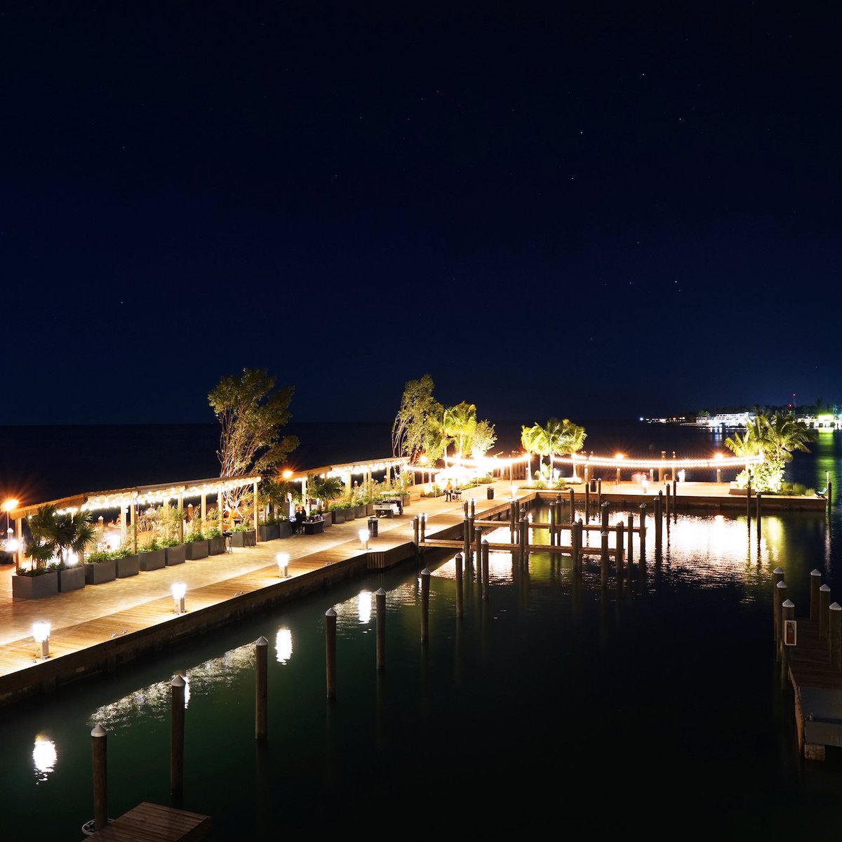 Watch the day turn into night as our Holiday Isle marina lights up. #pciholidayisle