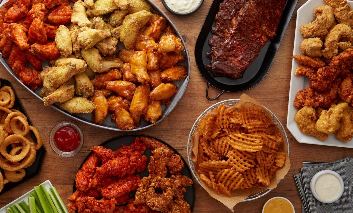 Last minute gift ideas before Christmas? We've got you covered with Wings Over gift cards! Purchase in store or over the phone!