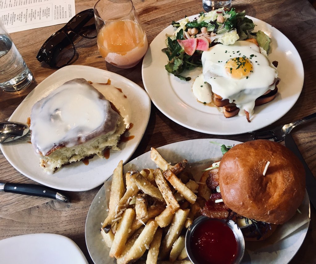 Talk about a fun #Saturday in #SanFrancisco. A little bite <a href="/BluestemSF/">Bluestem Brasserie</a> before seeing a <a href="/BXTaleMusical/">A Bronx Tale The Musical</a> at @shnsf.  #SF #FunDay
