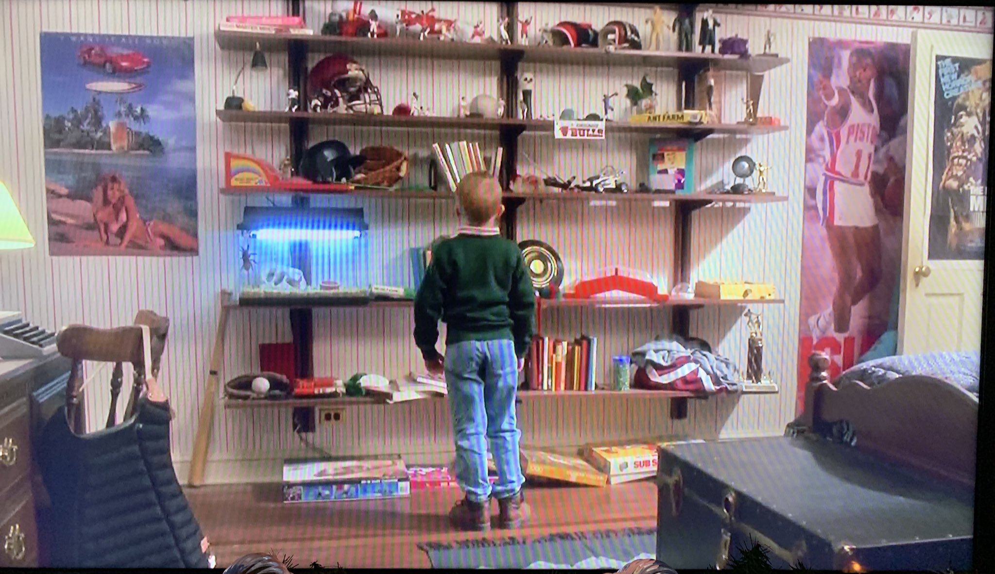 Christopher J. Scalia on Twitter: "Home Alone is SO