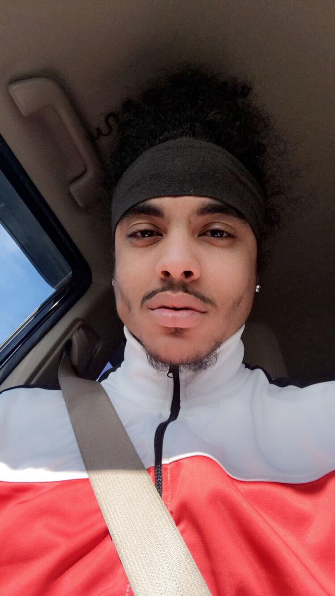 Official_Mook_'s tweet photo. https://t.co/Kt5F4ITy6V