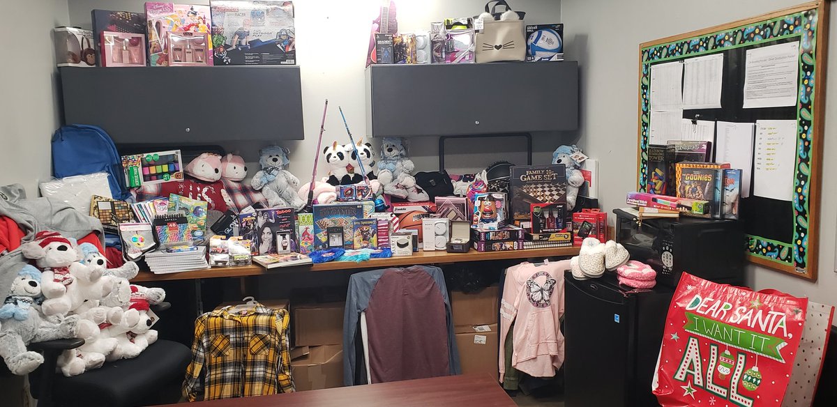 Christa Lyles tweet media