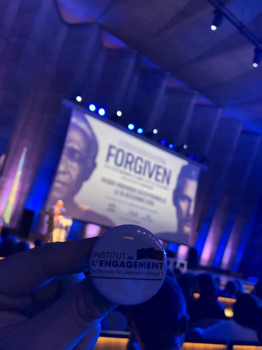 i_engagement's tweet photo. Une belle soirée à l’@UNESCO_fr pour la clôture de l’année des 70 ans de la Déclaration des Droits de l’Homme avec la projection en avant-première du film #Forgiven en présence de @ForestWhitaker 👌🏼
Merci à @BNPParibas / @FondationBNPP pour cette invitation 🤩
#LiveIDE2018 https://t.co/5Frp3L391w
