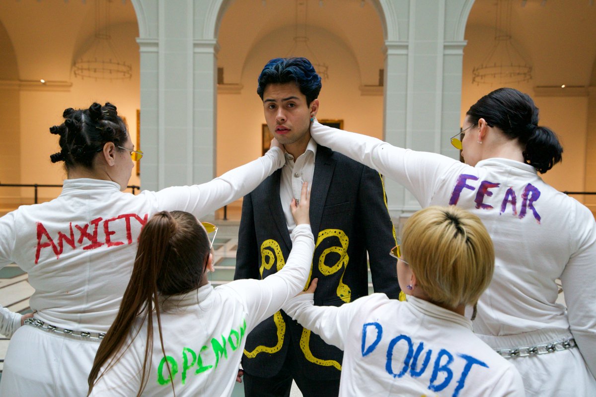 Manchado Is Making Music Unlike Any Other

Read our review of his latest 'In My Head' music video on the blog!

oboypress.com/single-post/20…

@manchadotweets 
#music #magazine #review #manchado