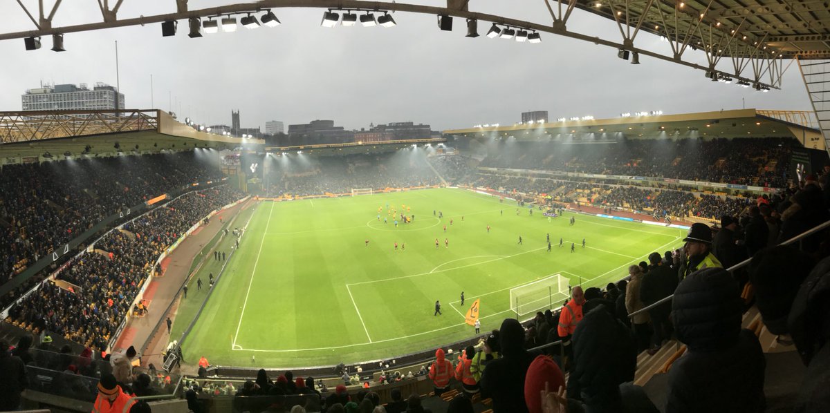 Driving rain. Howling wind. Sub zero temperatures. Desperate game of football. Had better days on the road with #afcb 😒