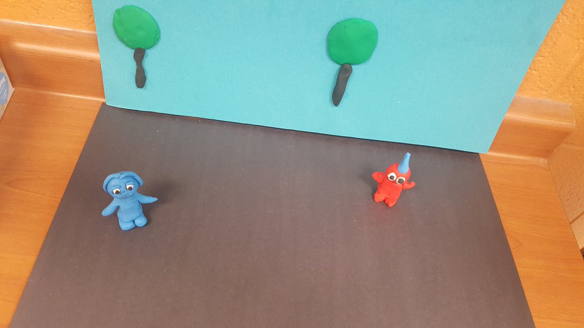 smy_nobleton's tweet photo. Exploring technology during Tech Club this week! #everyoneislearning @ycdsb https://t.co/Jv3pxrNlNT