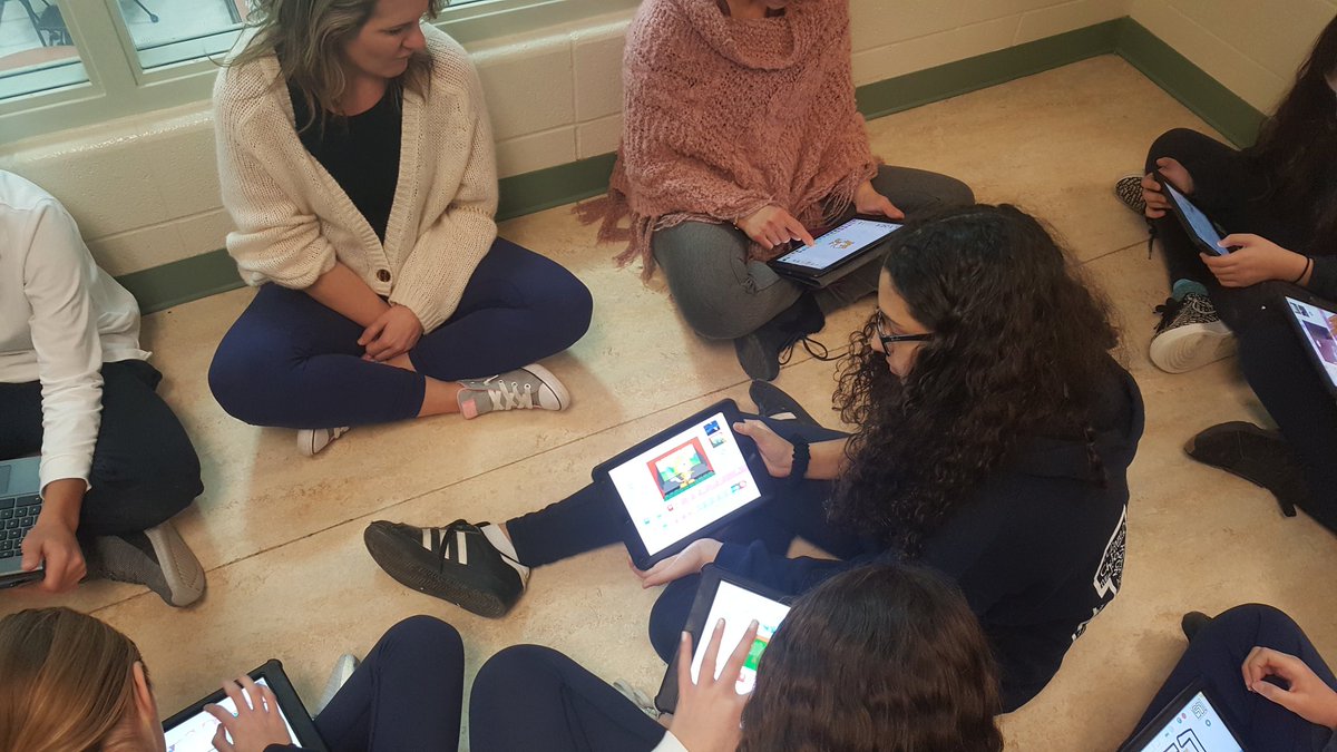 smy_nobleton's tweet photo. Exploring technology during Tech Club this week! #everyoneislearning @ycdsb https://t.co/Jv3pxrNlNT