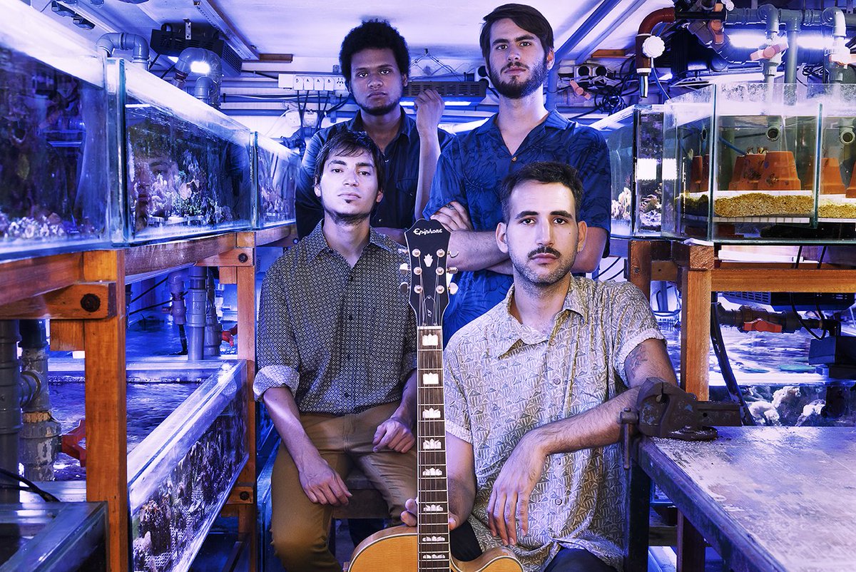 Hoy a las 2am escuchá la nota a #FabiánIurino &amp; The Band en el programa #Despiertos con <a href="/marinosergio/">Sergio Marino</a> por <a href="/Radio10/">Radio 10 - AM 710</a> 
El jueves 20 de diciembre presenta su disco #Nadar en #CIRCE (Av. Córdoba (Av. Córdoba 4335, CABA)

minutouno.com/radio10