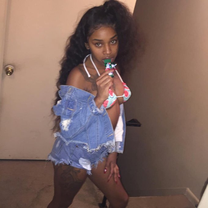 Bae. https://t.co/8zZMpYsTId<a href="/tag/newprofilepic"class="tags"><span>#newprofilepic</span></a>