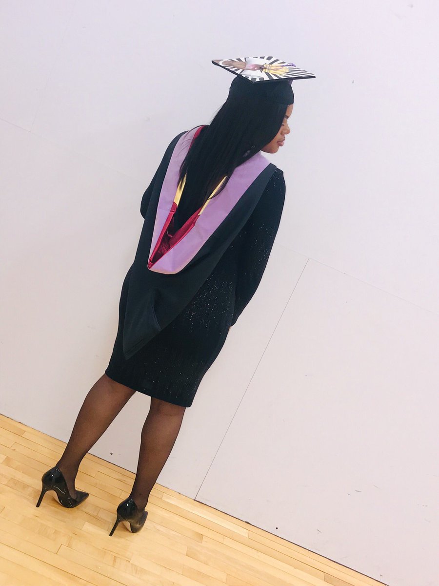 _TriggerPULLED's tweet image. Don’t call me until the checks clear‼️ 🎓🤩🤑 #MastersDegree
