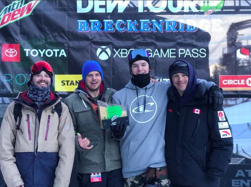 For the first time in his career, #TeamCanada's 🇨🇦 <a href="/EvanMcEachran/">Evan McEachran</a> has won the slopestyle skiing title at the Dew Tour ⛷👏

Details: bit.ly/2PEfJmb