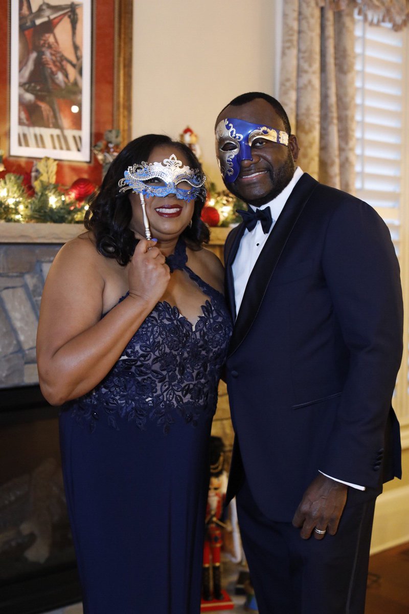 anthonyetuggle's tweet photo. Tuggles heading to the Mayor’s Masked Ball https://t.co/fOeOvLbh1G
