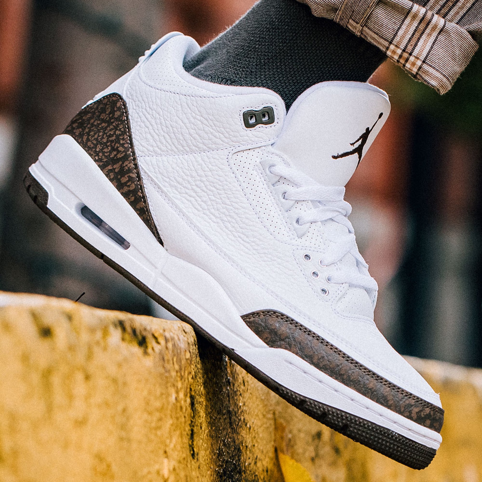 mocha 3s footlocker