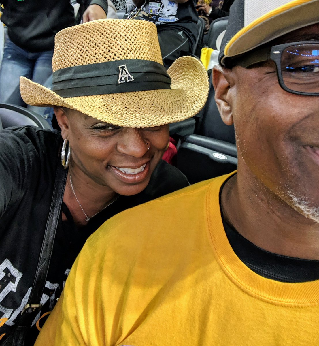 T3Moma's tweet photo. What a game! https://t.co/wCrWODRoTO