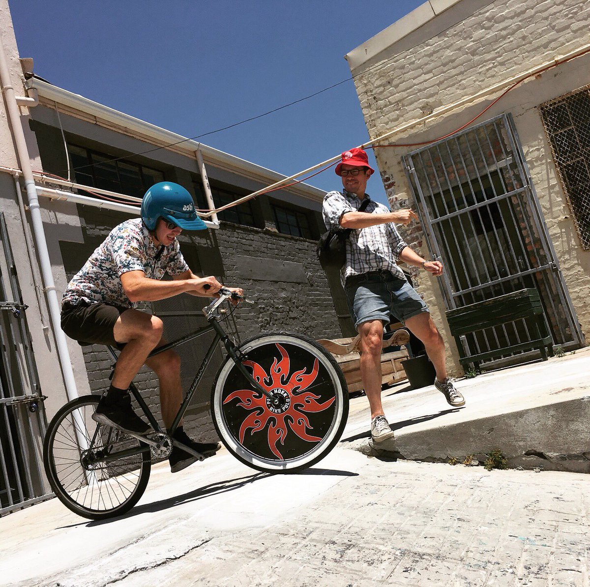 BicycleSouthZA's tweet photo. 1 2 3 GO! Kicking off the festive season with some good fun at @WScycleworks Courtyard Jam. #nearlyholidaytime #urbancycling https://t.co/P8erKICZzq