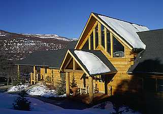 HomesElog's tweet photo. Can you just imagine having the family for Christmas at your spectacular log home? How BEAUTIFUL!!
The SILVER SPRINGS Model Details https://t.co/CEqYD3uopp
#eLogHomes #logcabinkits #loghome #logcabin #logcabinbuilders https://t.co/n119zDexTw