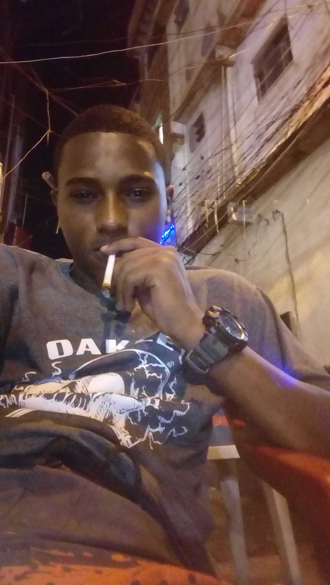 RenanzinTrem's tweet photo. Que nenhuma dificuldade roube nossa fé..💪🏾🙌🏾 🇳🇱🍁🎈✌💪🏼 https://t.co/t5U9iS4rbJ