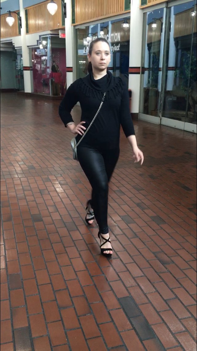 switchyliz's tweet photo. On my way to crush you ✨ https://t.co/z2Du8tpEdH
