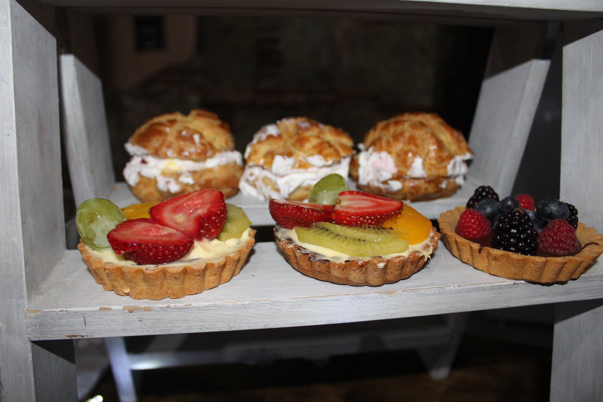 EfrainAragon_'s tweet photo. La Galletería los espera en el Festival del Café Oaxaqueño con café de especialidad y postres exquisitos, su barra se ubica en Prolongación de Arteaga #513 colonia 5 Señores. https://t.co/iQr9gRpIwj