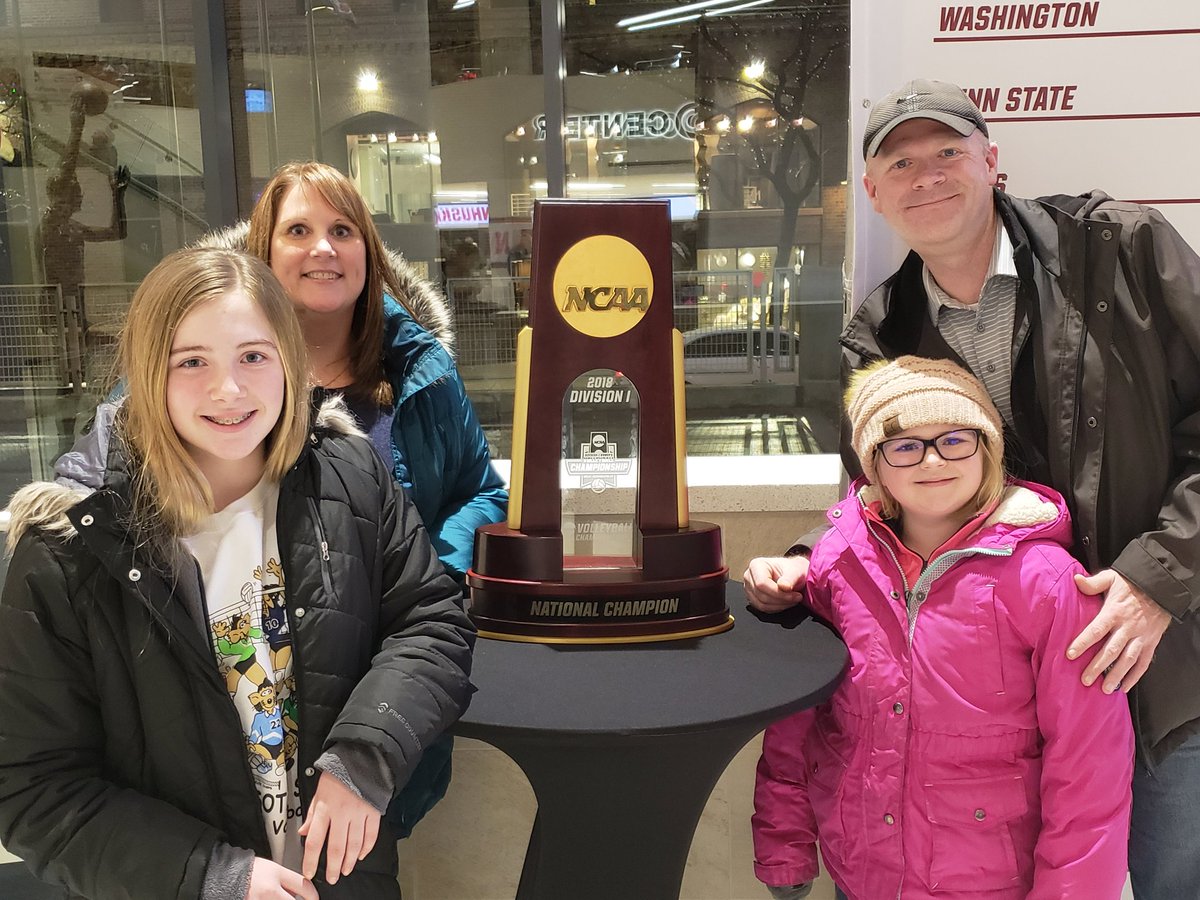 BPulju's tweet photo. Ready for some #NCAAVB https://t.co/IXF2dfv5No