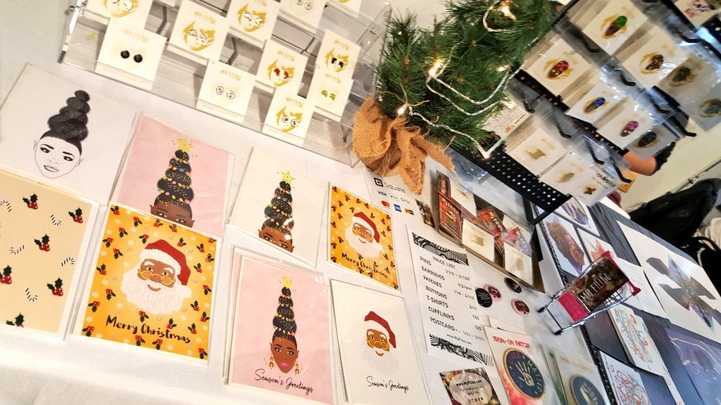 ADFRNTBooklist's tweet photo. ๐โHOLIDAY COUNTDOWN: 10 Days until Christmas, 11 till #Kwanzaa! Highlights from today's #HolidayMarket by Black Artist Market (#BAMTO), w/ @afrodelikdotcom, @MyFilibo, @KimKatrinMilan, Ahya's Closet. Thank you all who showed โค for #BlackArtists in Toronto. #GiveBlackโ๐ฟ๐๐ https://t.co/hurGeoi1MX